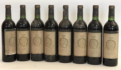 null 8 bouteilles CHÂTEAU GRUAUD LAROSE 2éme GCC St. Julien, 1980 - 1 étiquette légèrément...
