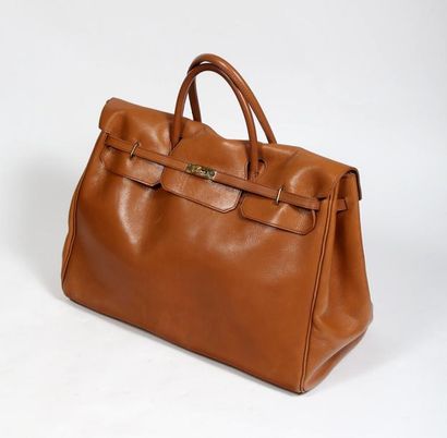 SCHILZ Grand sac en cuir marron. L. 50 x H. 30 cm.