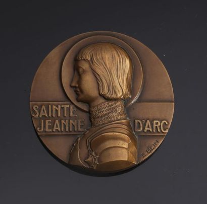 null Ensemble de 8 médailles rondes en bronze dont deux médailles de Sainte Geneviève,...