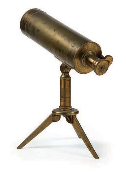 null Petit télescope de table signé 'Bate London', vers 1830.
Télescope grégorien...