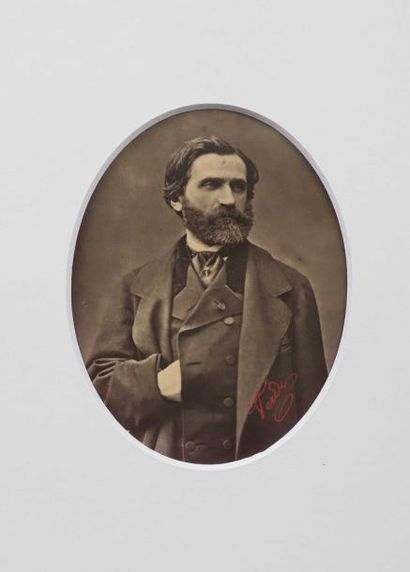 null Photo-portrait de Giuseppe Verdi (1813-1901), épreuve albuminée d'époque, tampon...