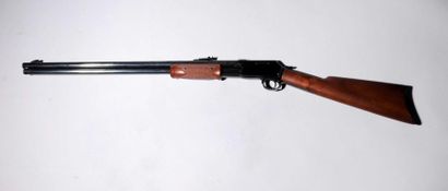 null Carabine Lightning Pedersoli calibre 44-40 Win. Canon de 59 cm.
Longueur totale:...