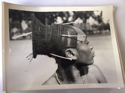 ROSY - GOLDSTEIN Portraits ethnographiques BWAKA et MAKEKE et scarifications 24 épreuves...