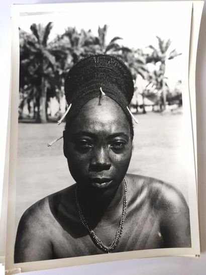 ROSY - GOLDSTEIN Portraits ethnographiques BWAKA et MAKEKE et scarifications 24 épreuves...