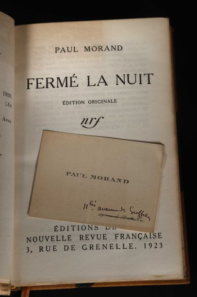 MORAND, Paul Lot de 3 ouvrages reliés: "Ouvert la nuit", 1922; exemplaire réimposé,...