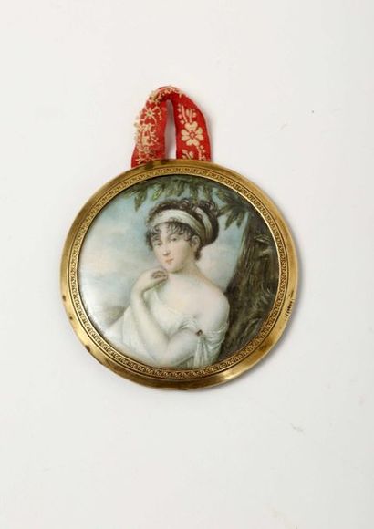 null Miniature circulaire sur ivoire

Ecole française du XIXème siècle

Portrait...