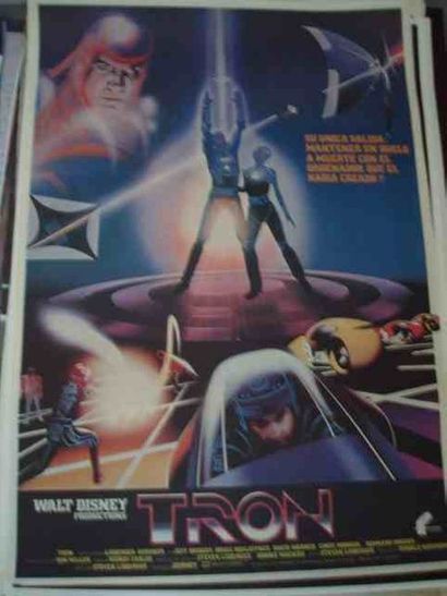 null Un ensemble de 5 affiches de cinéma sur le thème SCIENCE-FICTION, 80X60 TRON,...