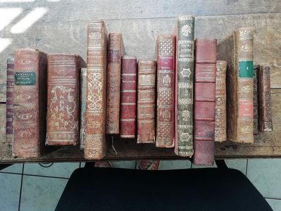 null Important lot de 75 volumes reliés principalement XVIIIème s., Lettres de Sévigné,...