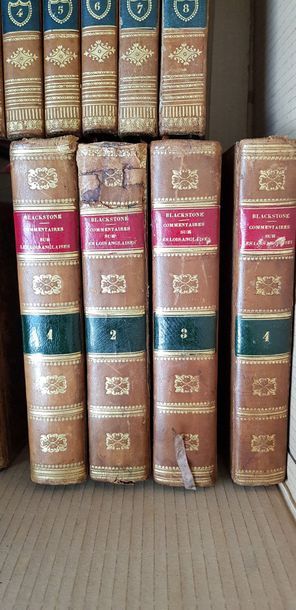 null L'Esprit de l'histoire, 4 volumes, complet ; Evangiles médité, 8 volumes, complet...