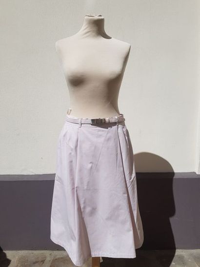 null PRADA MILANO ITALIE

Tailleur jupe rose pâle avec ceinture, T. 38 env