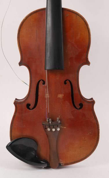 null Violon d’étude début 20ème siècle 360 mm

Porte une étiquette : « Antonius Stradivarius…...