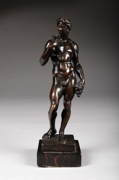 null Bacchus en bronze à patine brune. 

Italie, XIXe siècle dans le style Renaissance

Hauteur...