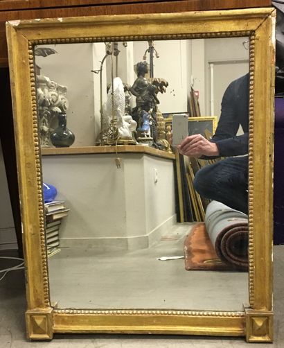 Miroir de forme rectangulaire en bois doré,...