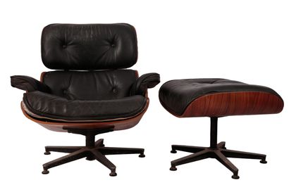 Charles et Ray EAMES (XXe) Lounge Chair,...