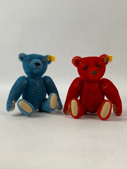 STEIFF Set of two teddy bears, one blue and...