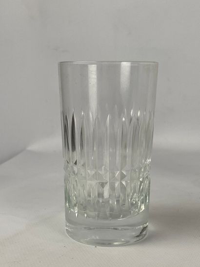  Set of eight crystal glasses including BACCARAT (small chips)