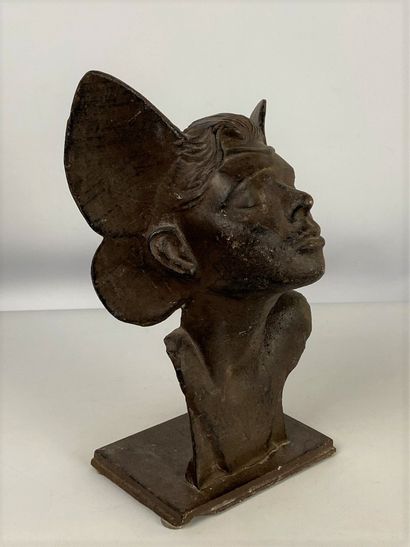 Bust of faun in cast iron H : 29.5 cm (small...