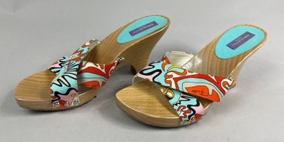 Emilio PUCCI 
Pair of wooden clogs and fabric...