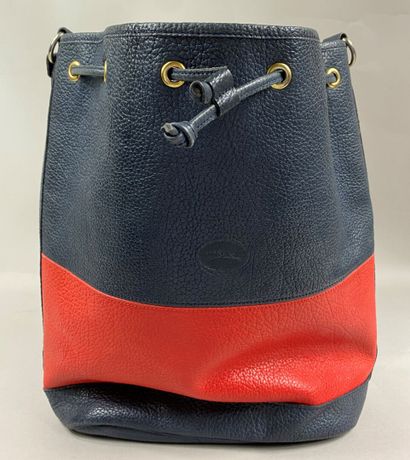  LONGCHAMP 
Leather purse bag in navy, yellow, red and green, adjustable coordinated...