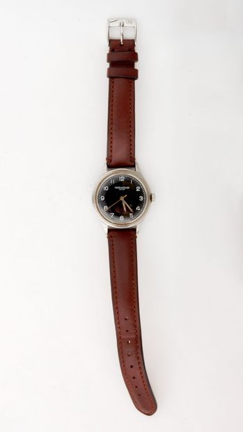  JAEGER LE COULTRE 
Men's wristwatch, round steel case, black enamelled dial, signed,...