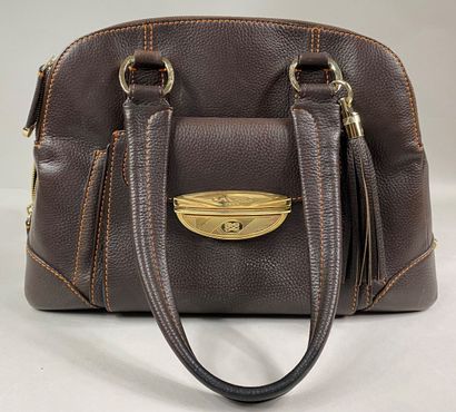  LANCEL 
Adjani bag in chocolate grained leather and orange stitching, with double...