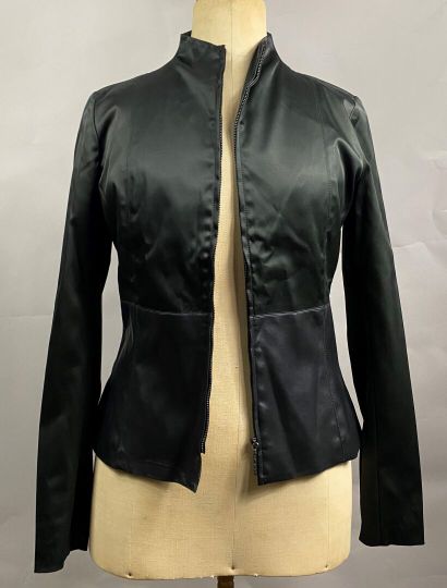 Gianfranco FERRE 
Short jacket with black...
