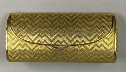  Minaudière in gilded metal braided with chevrons on a partially amatized background...