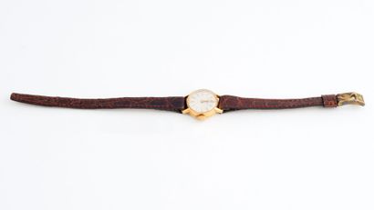  LONGINES 
Montre bracelet de dame, boîtier rond en or jaune (750), cadran à fond...