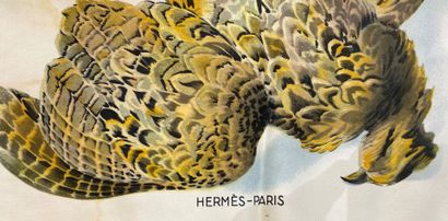  HERMÈS Paris 
Carré en twill de soie à décor imprimé titré Belle chasse, signé H.de...