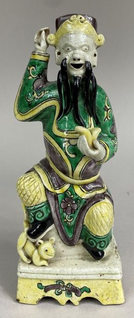 CHINA, 20th century 
Enameled cookie statuette...
