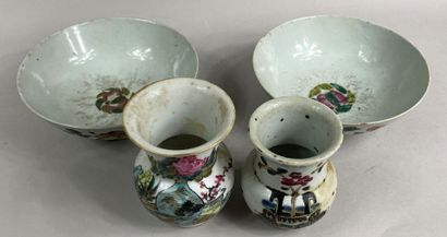  CHINA, 20th century 
Lot of enameled porcelain including two bowls decorated with...