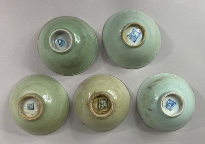  VIETNAM, 19th - 20th centuries 
Set of five celadon ceramic bowls. 
Mark for some...