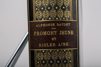 null DAUDET (Alphonse) : Fromont Jeune et Risler Aîné. Avec de nombreuses illustrations...