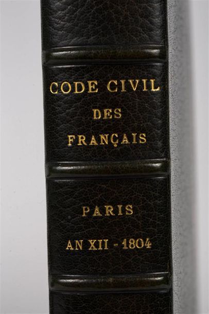 null Code civil des Français. Edition originale et seule officielle. Paris, Imprimerie...