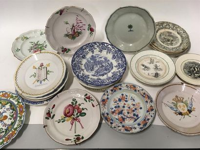 null Lot d'assiettes en porcelaine et faience