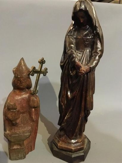 null Lot de trois sujets religieux dont Vierge en plâtre
H Vierge : 37 cm
