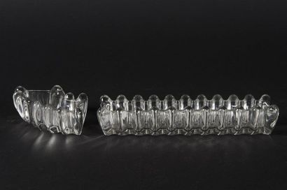 null Centre de table en cristal
L : 46 cm
(petit eclat)