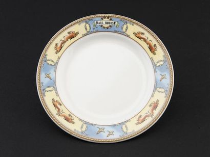 null Paul BOCUSE
Six petites assiettes en porcelaine blanche, aile soulignée de lièvres...