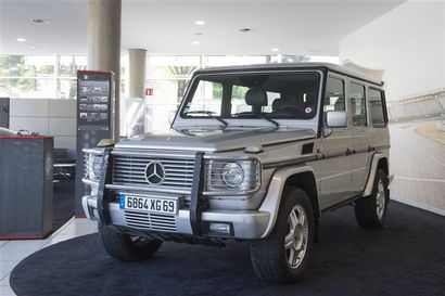 null Mercedes Classe G 400 CDI
Date de mise en circulation : 20/04/2001 
Moteur V8...