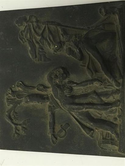 null Plaque rectangulaire en bronze 
Souvenir de la garde impériale à Watrerloo
15...