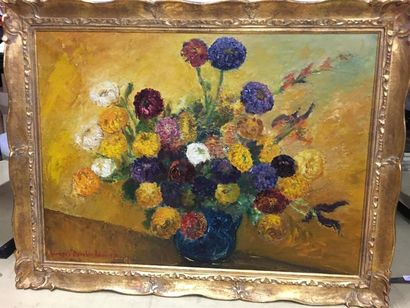 null Georges-Amélie RAVIER (1912-2000)
Bouquet de fleurs 
Huile sur toile
Signée...