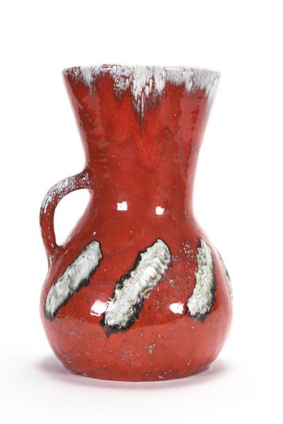null Arlette ROUX (20ème)
Grand vase à une anse en céramique émaillée de couleur...