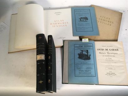 null Un ensemble 5 volumes relatifs au textile (« Atlas d'armures textiles », 2 volumes,...