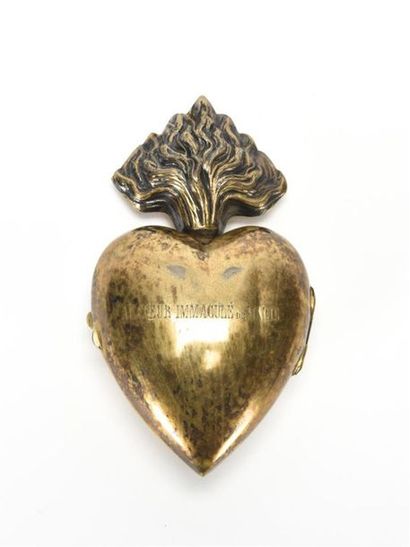 null Coeur ex voto en argent 
Pds: 65 grs