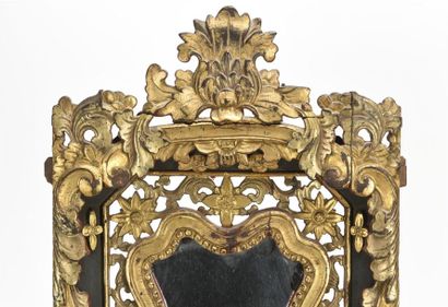 null Paire de miroirs rectangulaires en bois sculpté et doré,
Italie 19ème siècle...