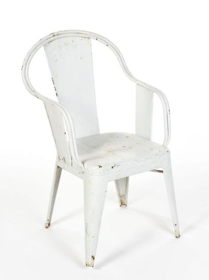 null Xavier PAUCHARD (1880-1935)
Paire de fauteuils modèle C en tôle peinte dans...