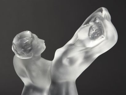 null LALIQUE FRANCE 
Deux danseuses en verre pressé moulé transparent satiné et givré
Signature...