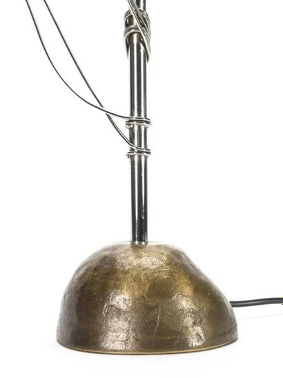null Toni CORDERO (1937 - 2001)
Lampe de table modèle Sibari à base en bronze à patine...