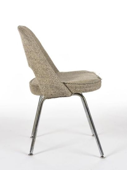 null Eero SAARINEN (1910-1961) 
Suite de quatre chaises modèle Conférence, à piètement...