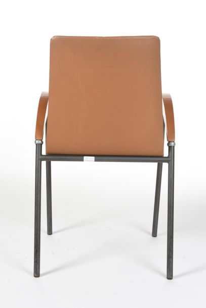 null Pierangelo CARAMIA (né en 1957)
Suite de quatre chaises Pigalle à structure...